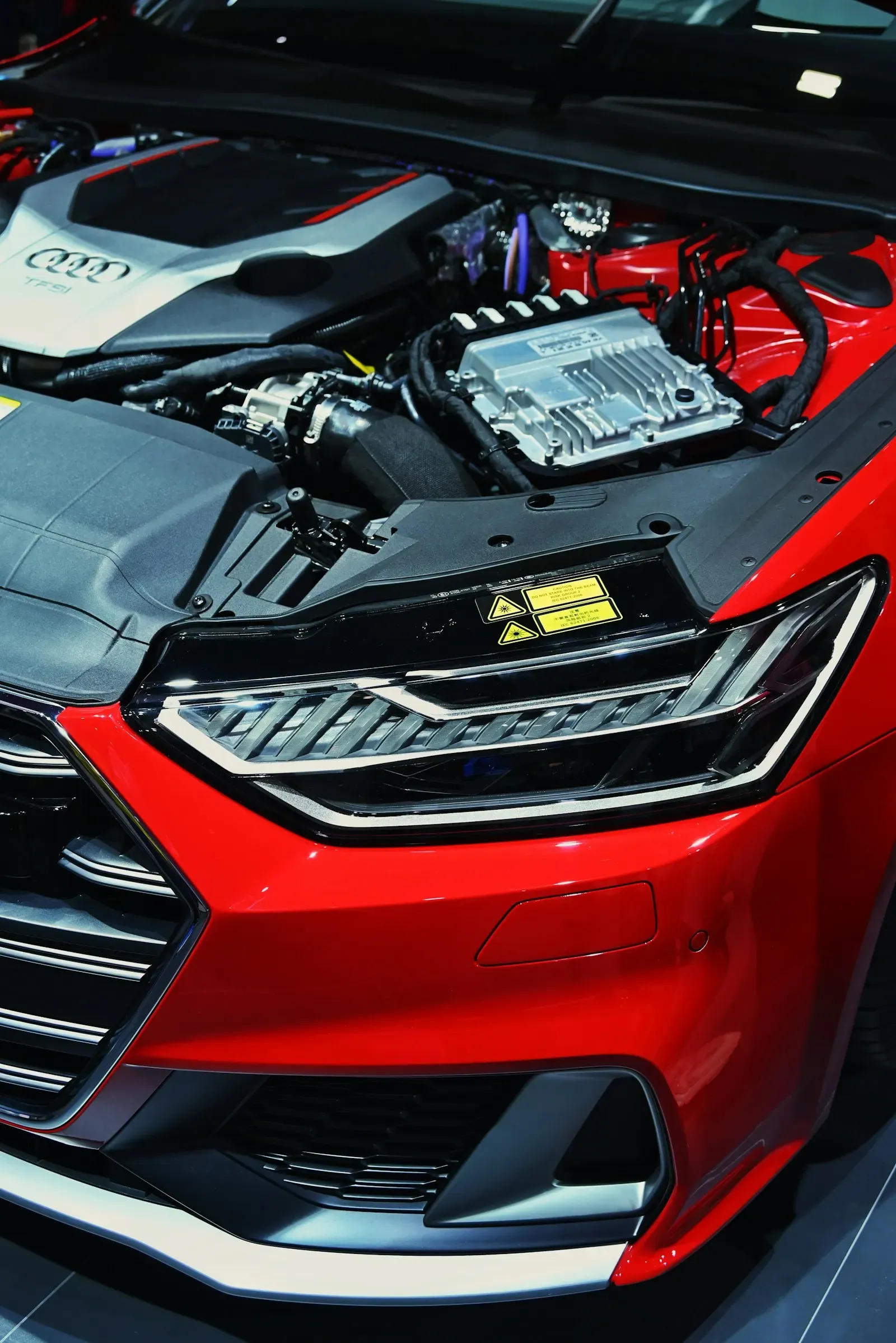 Lights and Lamps in an Ontario Safety Inspection: Why One Bulb Fails a Car